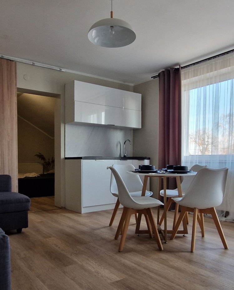 Apartament 201